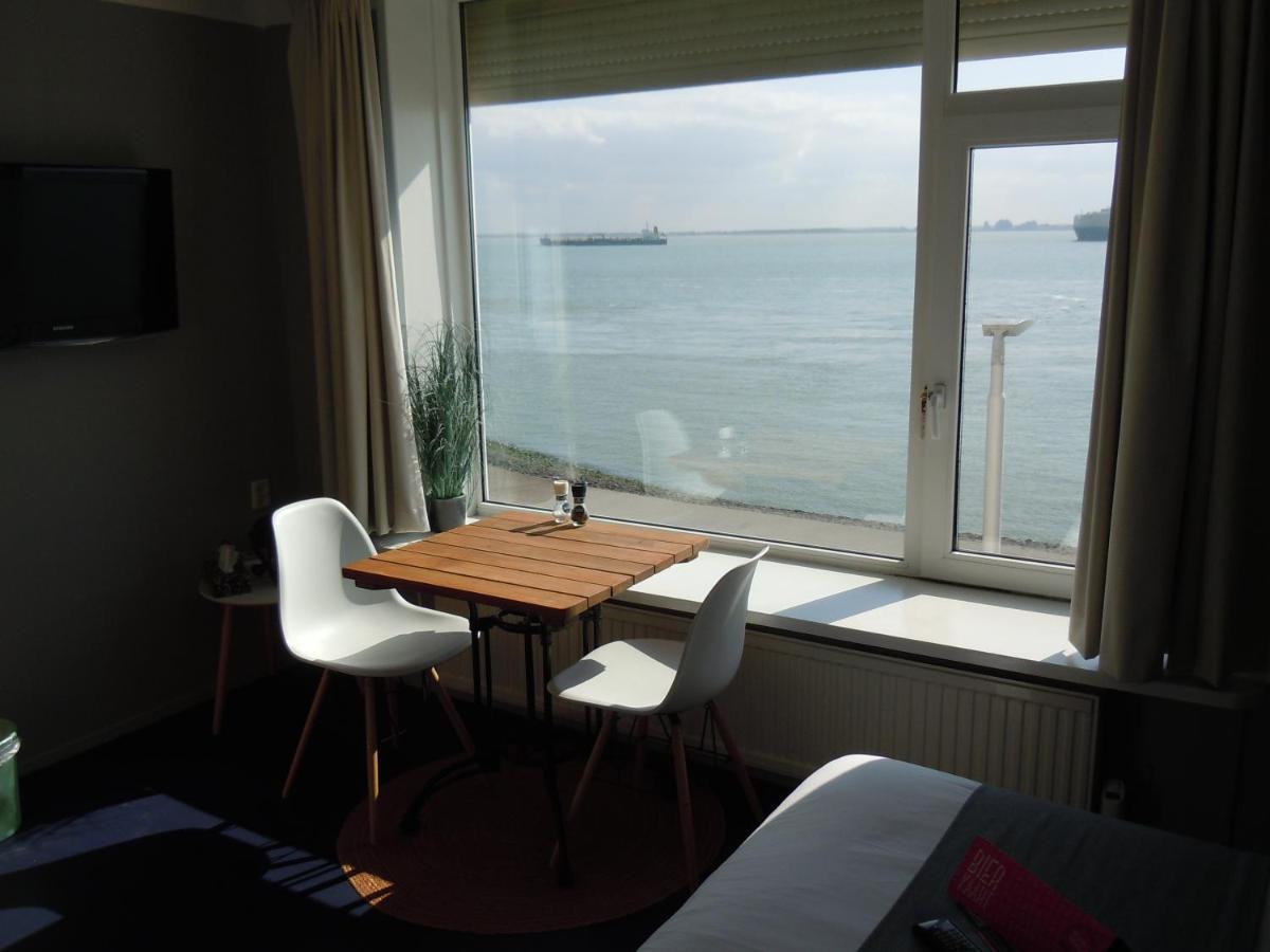 Belgische Loodsensocieteit Hotel Vlissingen Bagian luar foto