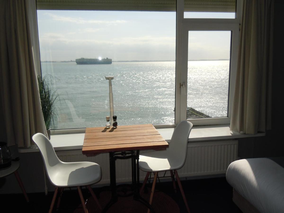 Belgische Loodsensocieteit Hotel Vlissingen Bagian luar foto