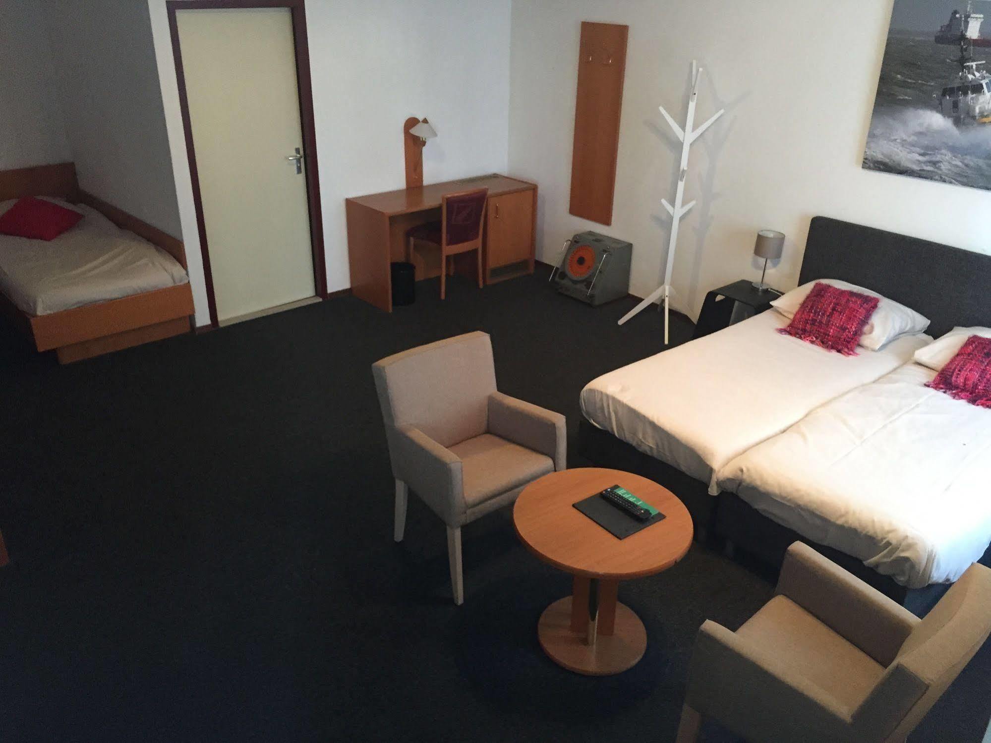 Belgische Loodsensocieteit Hotel Vlissingen Bagian luar foto
